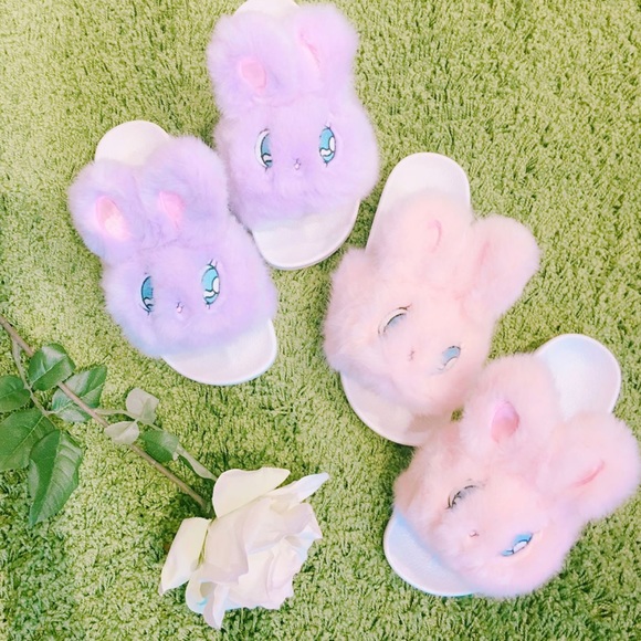NWOT Rare Lazy Oaf Bunny Slippers Esther Loves You - Picture 2 of 8